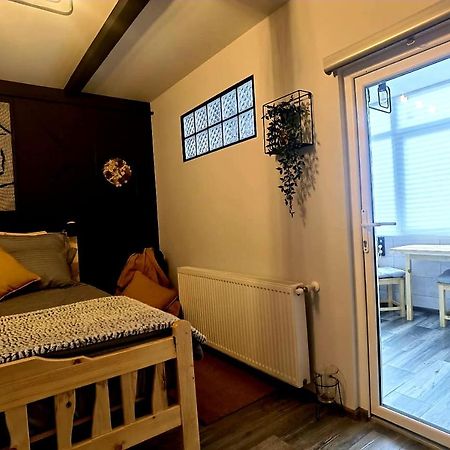 Apartamento Night Lotus Hunedoara Exterior foto